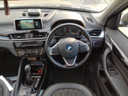 
										BMW X1 full									