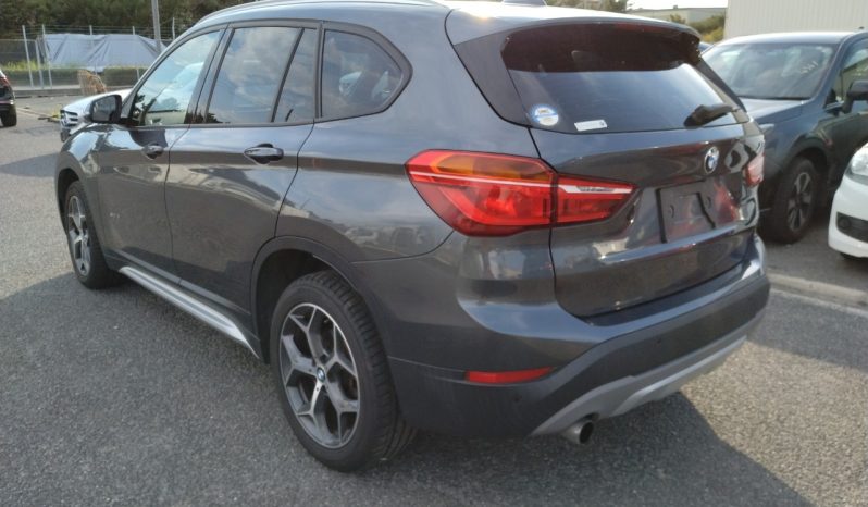 
								BMW X1 full									