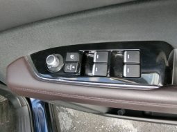 
										Mazda CX-8 full									