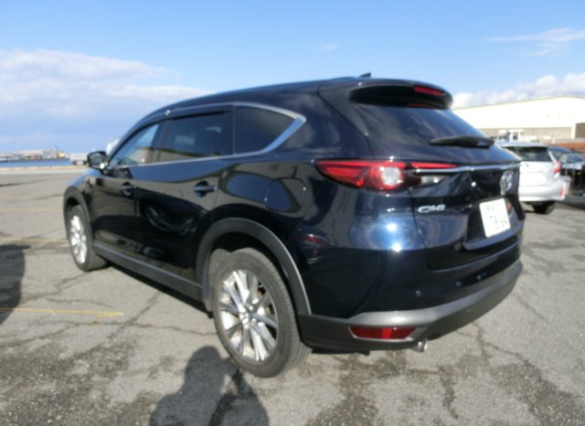 
								Mazda CX-8 full									