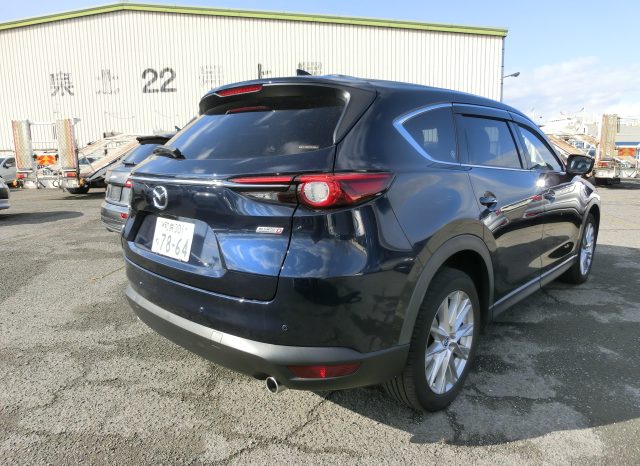 
								Mazda CX-8 full									