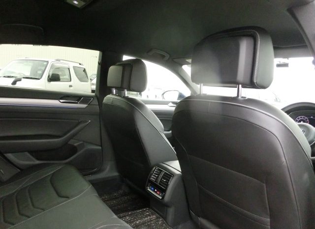 
								Volkswagen Arteon full									