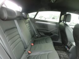 
										Volkswagen Arteon full									