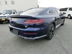 
										Volkswagen Arteon full									