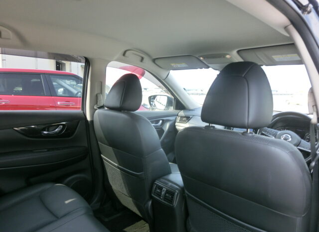 
								Nissan X-Trail full									