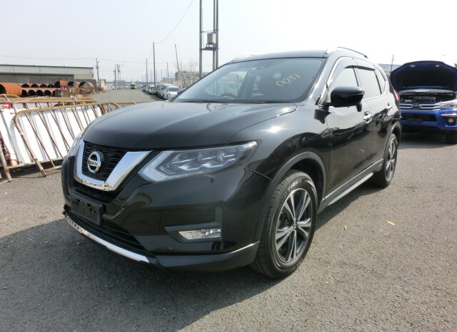 
								Nissan X-Trail full									