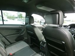 
										Volkswagen Tiguan full									