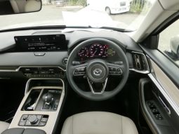 
										Mazda CX-60 full									