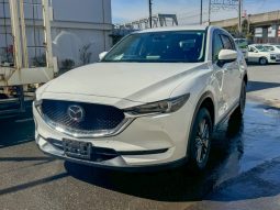 
										Mazda CX-5 full									