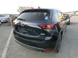 
										Mazda CX-5 full									