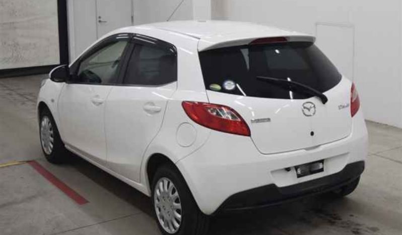
								Mazda Demio full									