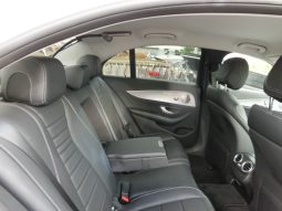 
										Mercedes-Benz E200 full									
