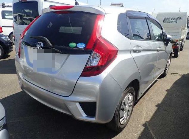 
								Honda Fit full									