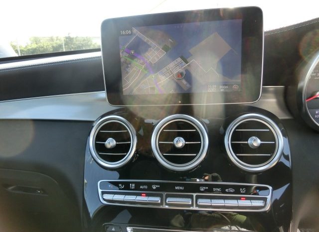 
								Mercedes-Benz GLC200 full									