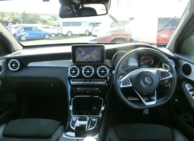 
								Mercedes-Benz GLC200 full									