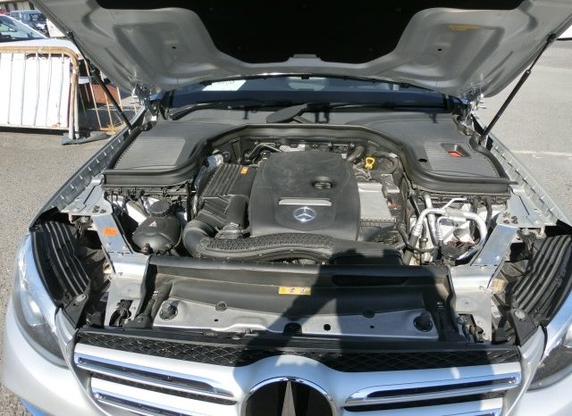 
								Mercedes-Benz GLC200 full									