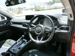 
										Mazda CX-5 full									