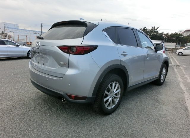 
								Mazda CX-5 full									