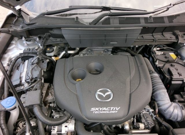 
								Mazda CX-5 full									