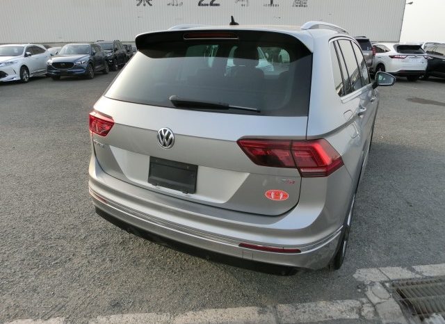 
								Volkswagen Tiguan full									