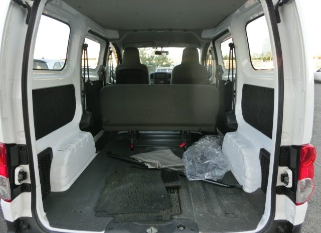
								Nissan NV200 VANETTE full									
