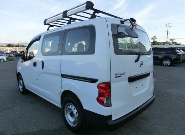 
								Nissan NV200 VANETTE full									