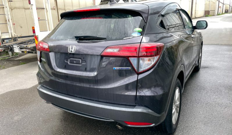 
								Honda Vezel Hybrid full									