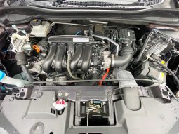 
										Honda Vezel Hybrid full									