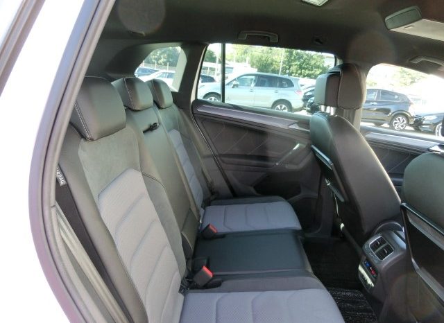 
								Volkswagen Tiguan full									