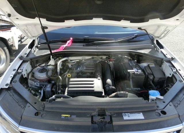 
								Volkswagen Tiguan full									