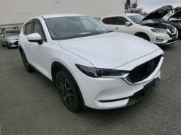 
										Mazda CX-5 full									