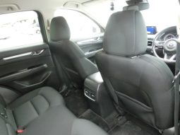 
										Mazda CX-5 full									