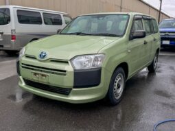 
										Toyota Succeed Hybrid full									