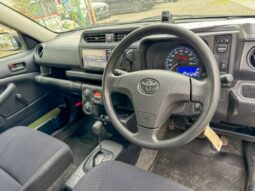 
										Toyota Succeed Hybrid full									