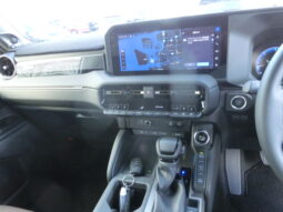 
										Toyota Landcruiser (Diesel) full									