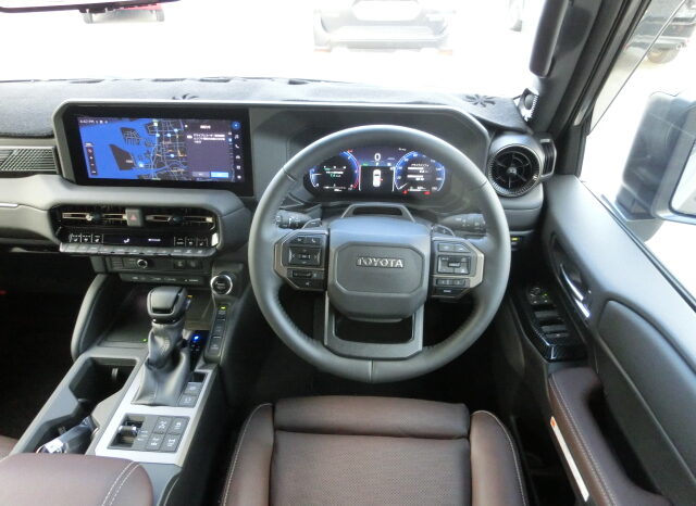 
								Toyota Landcruiser (Diesel) full									