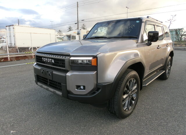 
								Toyota Landcruiser (Diesel) full									