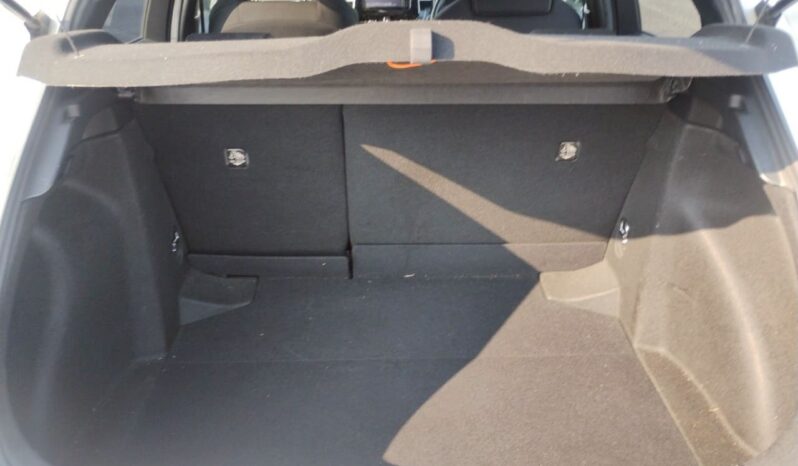 
								Toyota Corolla Sport full									