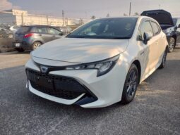 
										Toyota Corolla Sport full									