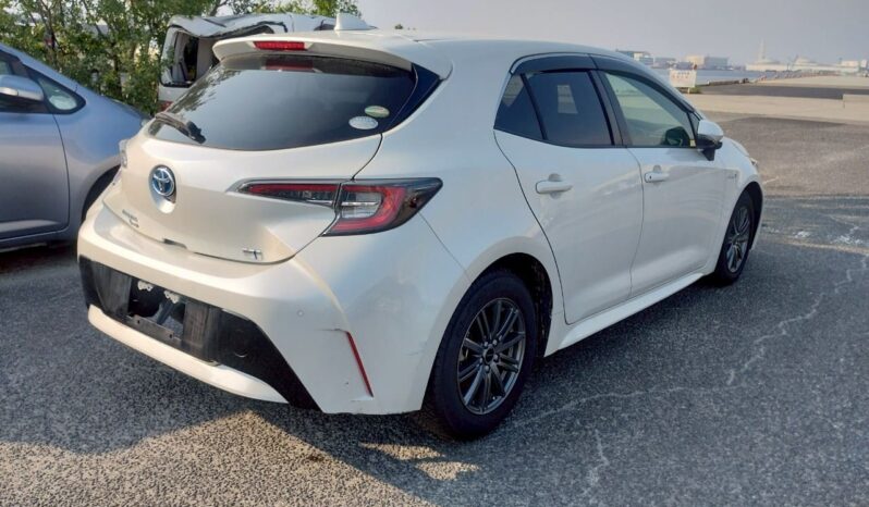 
								Toyota Corolla Sport full									