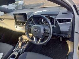 
										Toyota Corolla Sport full									