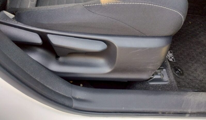 
								Toyota Corolla Sport full									