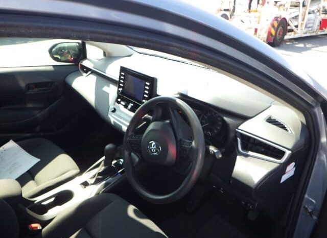 
								Toyota Corolla Sport full									