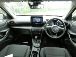 
										Toyota Yaris full									