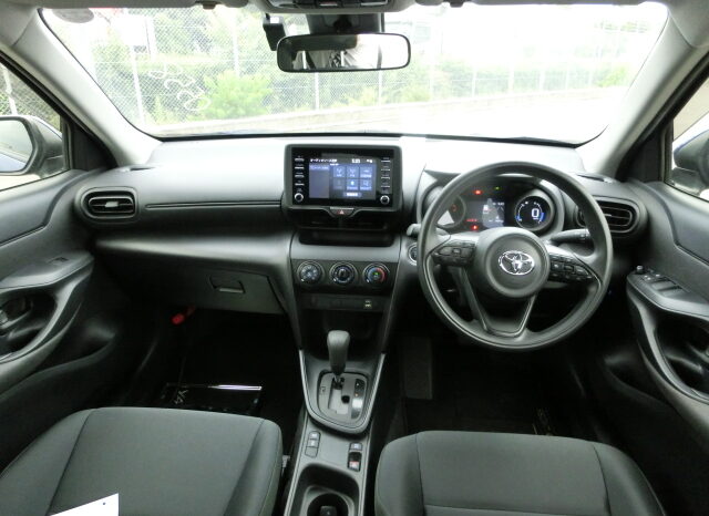 
								Toyota Yaris full									