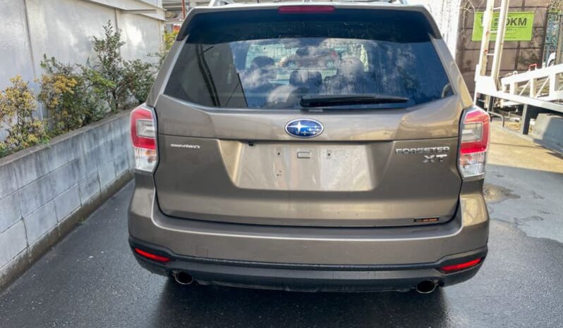 
								Subaru Forester full									