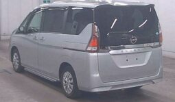 
										Nissan Serena full									