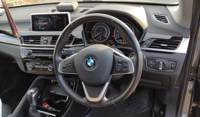
								BMW X1 full									