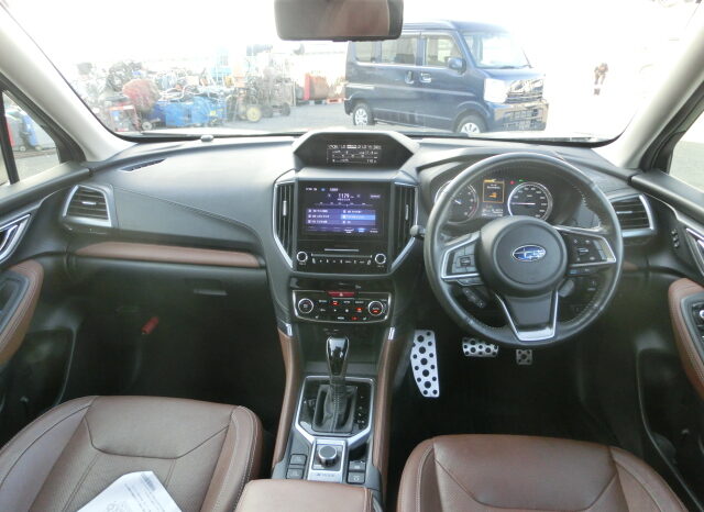 
								Subaru Forester full									