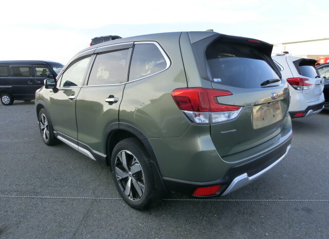 
								Subaru Forester full									
